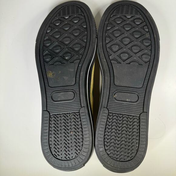 Artistic Black and Tan High-Top Loafers - Picture 9 of 9